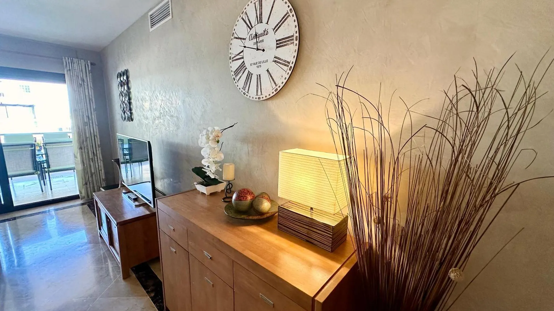 La Duquesa Port & Beach Retreat 212 Манилва