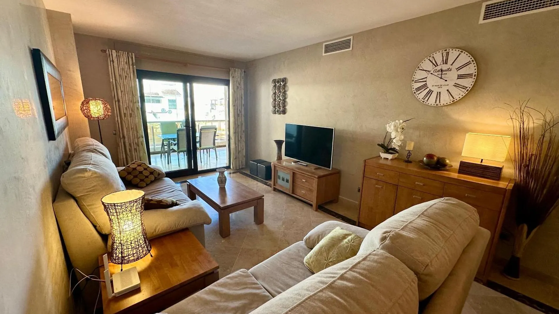 Апартаменты La Duquesa Port & Beach Retreat 212 Манилва